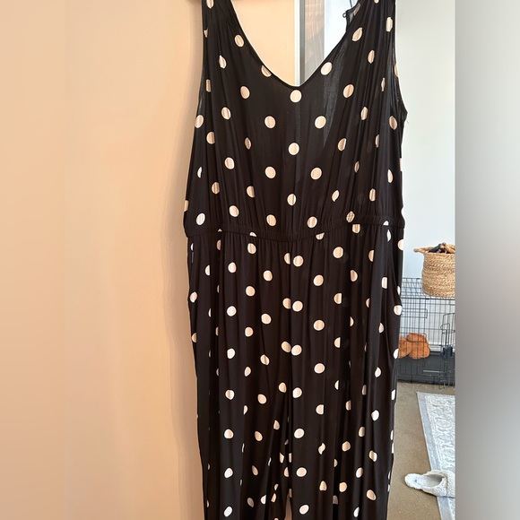 OLD NAVY - polka dot jumpsuit - Picture 1 of 2